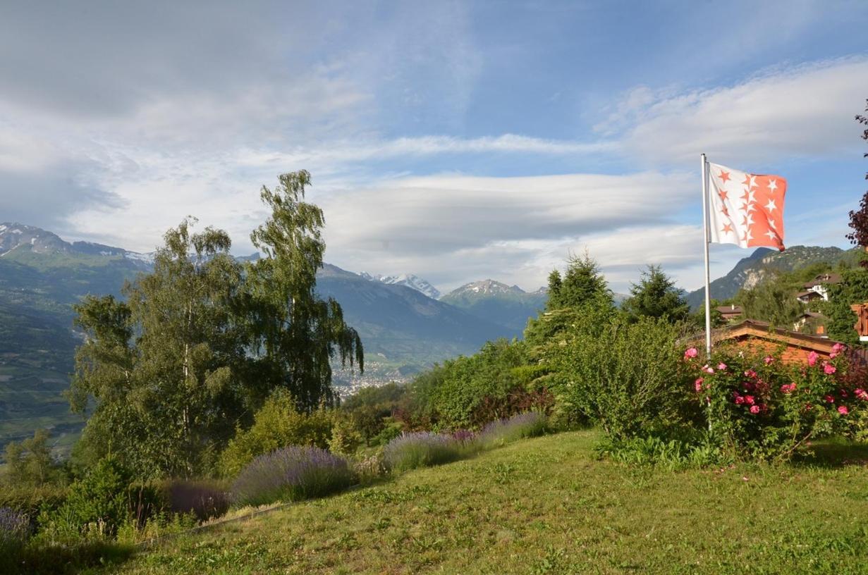 Chalet Le Colinet Villa Rechy Eksteriør bilde